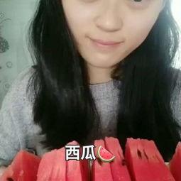 吃瓜模特秀视频,揭秘吃瓜模特们的时尚演绎