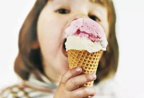 宝宝吃白兰瓜雪糕,白兰瓜雪糕，清凉甜蜜的味蕾之旅