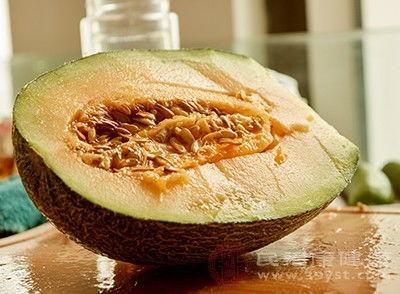 孕妇便秘吃哈密瓜,哈密瓜助您轻松缓解不适
