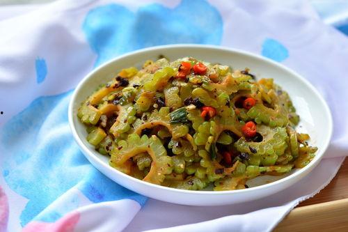 赖赖瓜吃皮还是吃瓤,皮与瓤的美食之旅