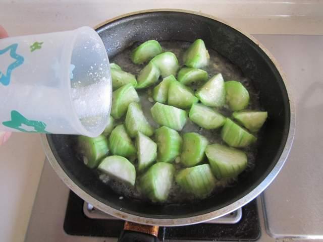 吃瓜是指吃啥药,究竟是什么“药”让众人津津乐道？