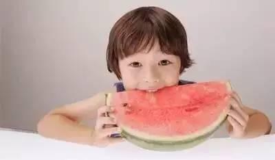 乔崽崽吃瓜,揭秘娱乐圈幕后故事