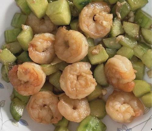 吃瓜小子虾仁,揭秘网红美食背后的故事